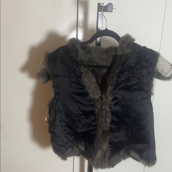 Dyed Rabbit Fur Vest - Picture 6 of 10